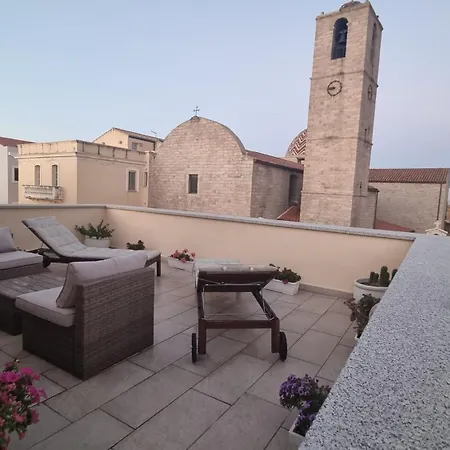 Oda ve Kahvaltı La Casa Del Pittore Olbia