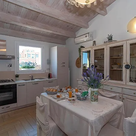 La Casa Del Pittore Ольбия