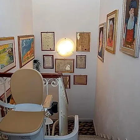 La Casa Del Pittore 4* Olbia