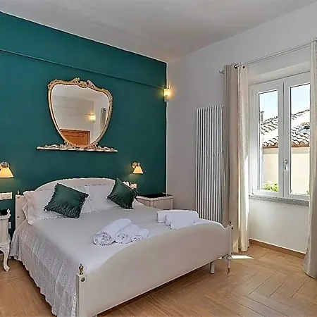 La Casa Del Pittore Bed & Breakfast Olbia